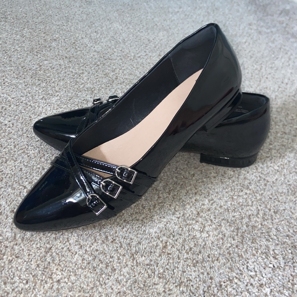 Elegant Black Buckle Patent Leather Flats
